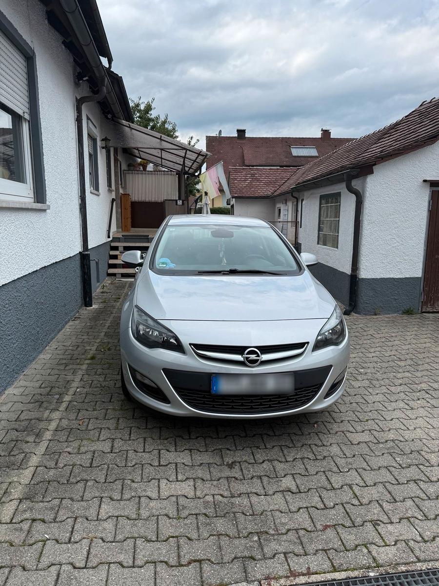 Opel Astra