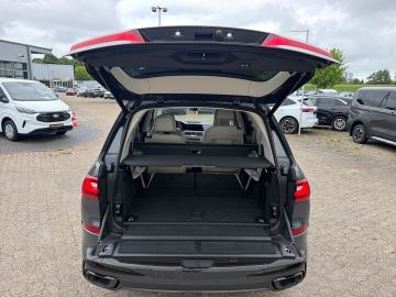 BMW X7 - 8