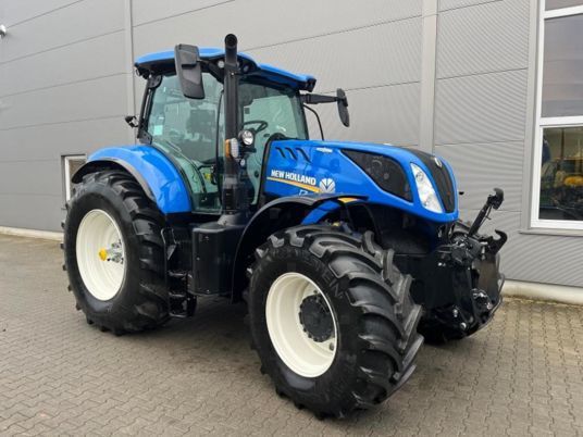 New Holland T 7.245 AC