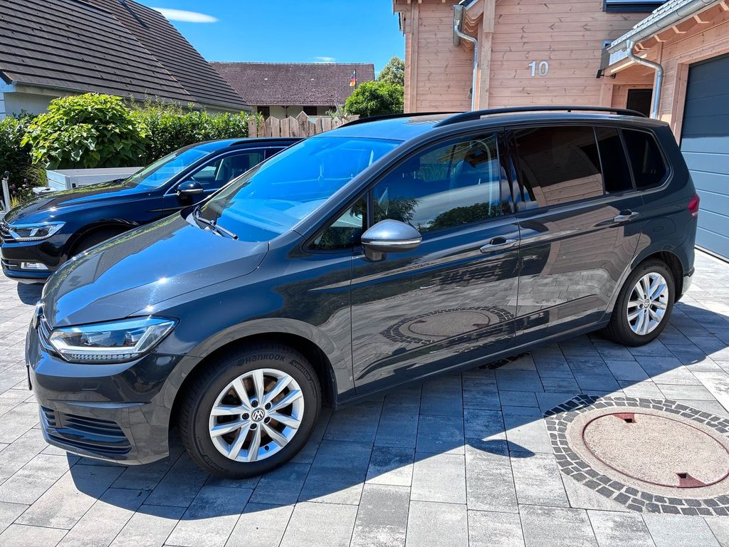 Image of Volkswagen Touran