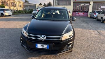 Volkswagen Tiguan - 4