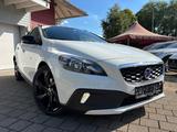 Volvo V40 Cross Country Momentum - gebrauchte Volvo V40 aus dem Jahr 2013