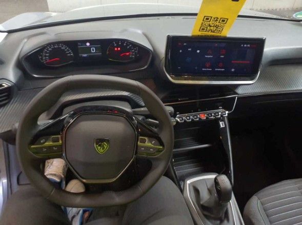 Peugeot 208 - Bild 10