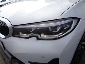 BMW 320 - 8
