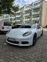 Porsche panamera GTS optik tausch Möglich - Porsche Panamera Gebrauchtwagen in München