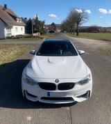 BMW M4 Competition 2.Hd Deutsch F82 - BMW M4: Competition