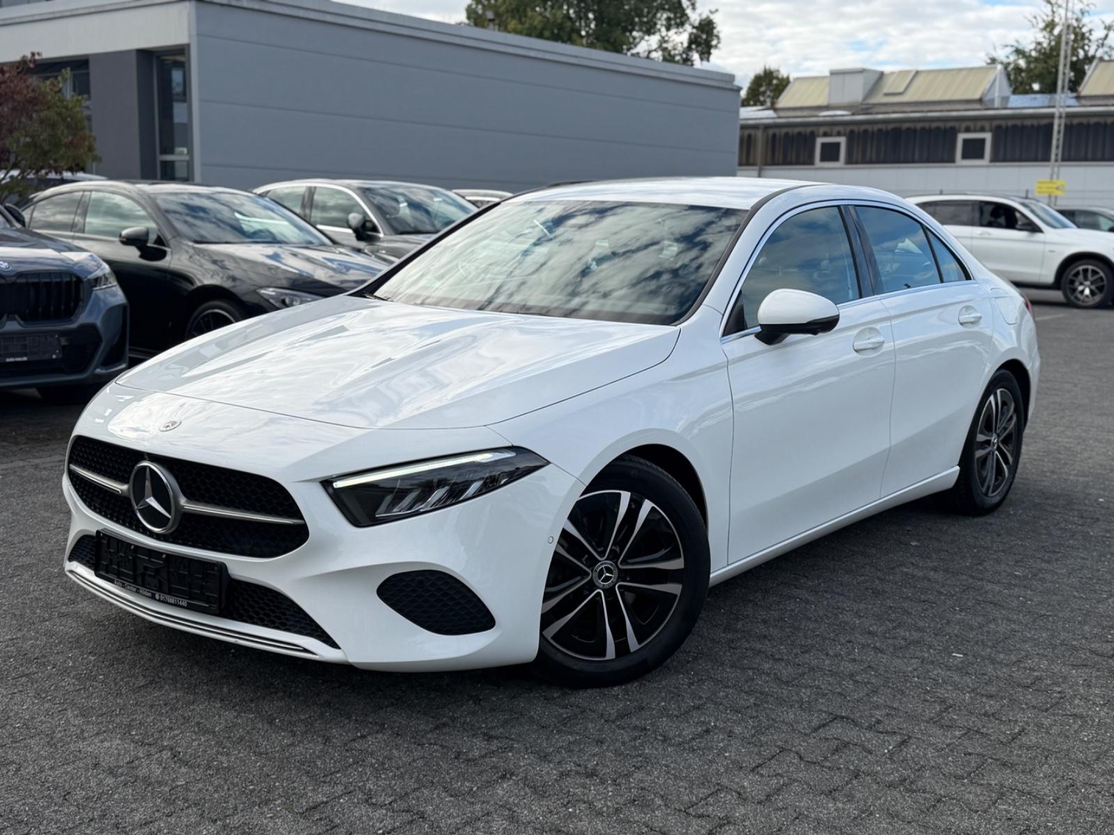Mercedes-Benz A 180d Limousine Progressive *LED*360-KAM*