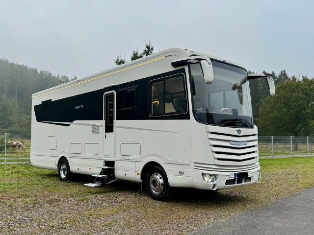 Concorde Liner Plus 990 G / Atego / Hubstützen / Garage