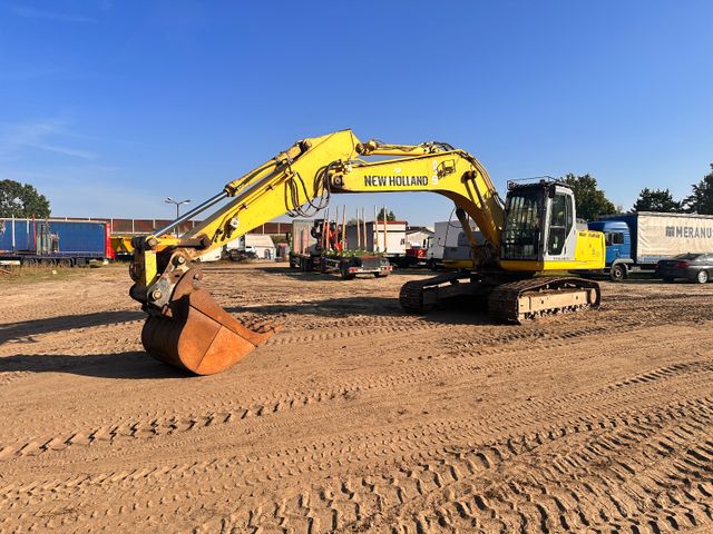 New Holland E 265 B