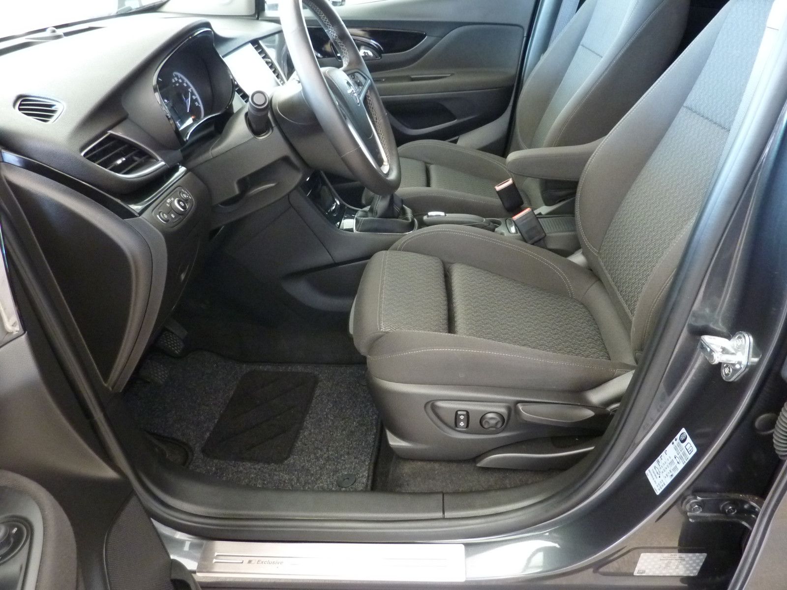 Fahrzeugabbildung Opel Mokka X 1.4 Turbo ON Start/Stop, PDC,SHZ,Kamera