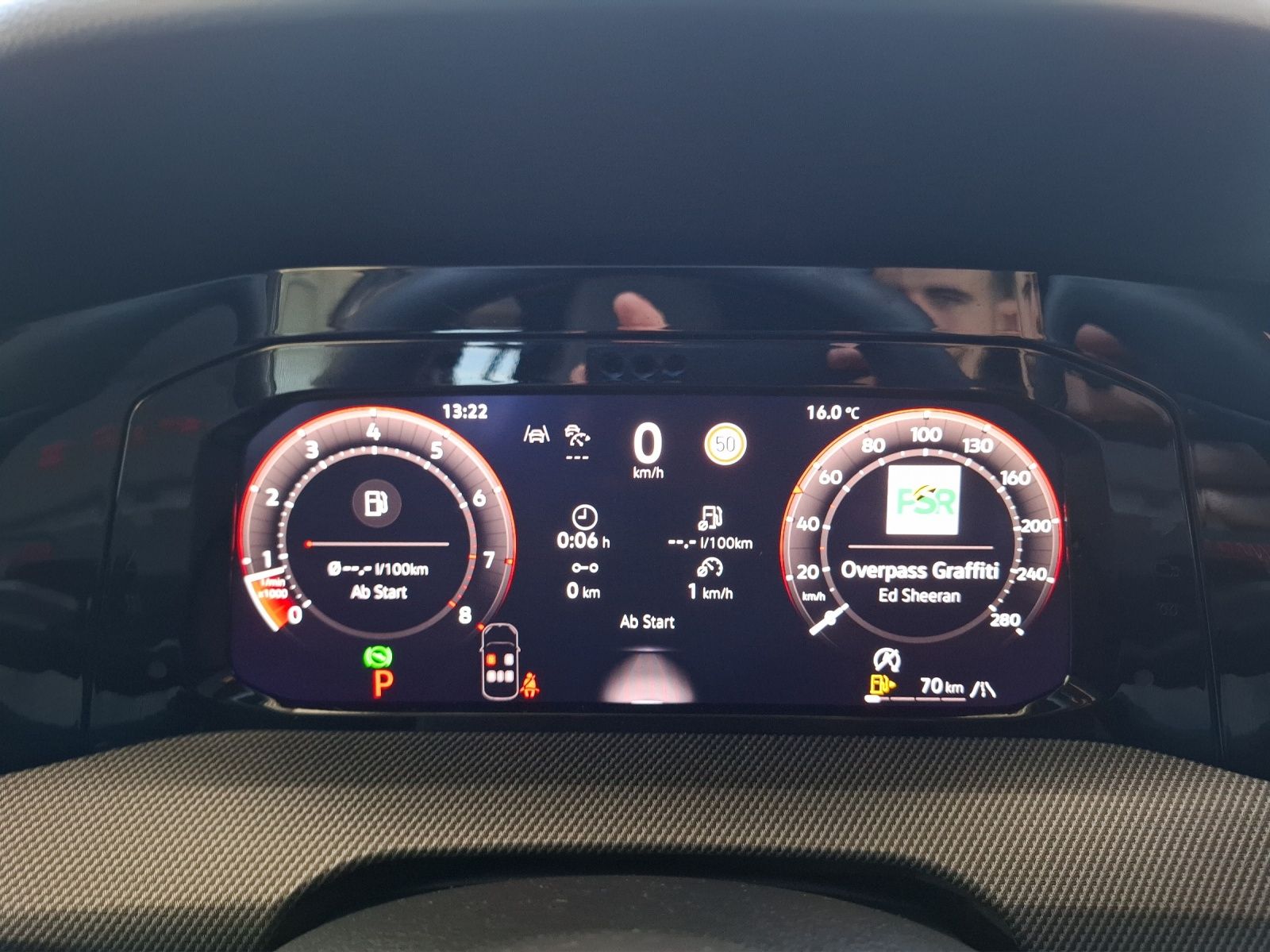 Fahrzeugabbildung Volkswagen Golf VIII GTI DSG LEDplus Navi AID HUD ACC RFK S