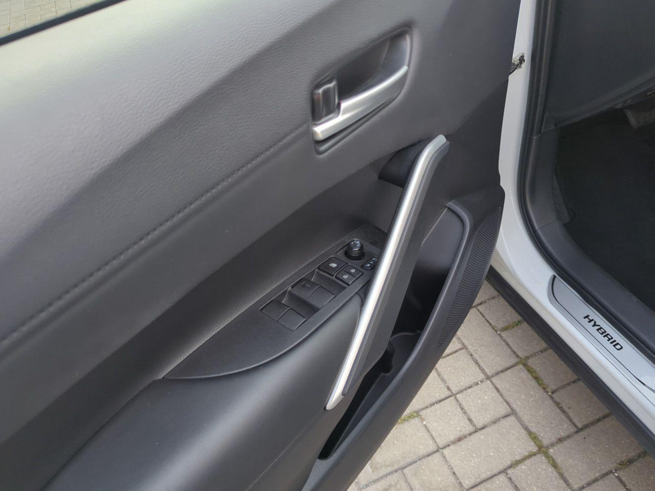 Toyota Corolla Cross Lounge 2.0l Hybrid 4x2 PanoJBL