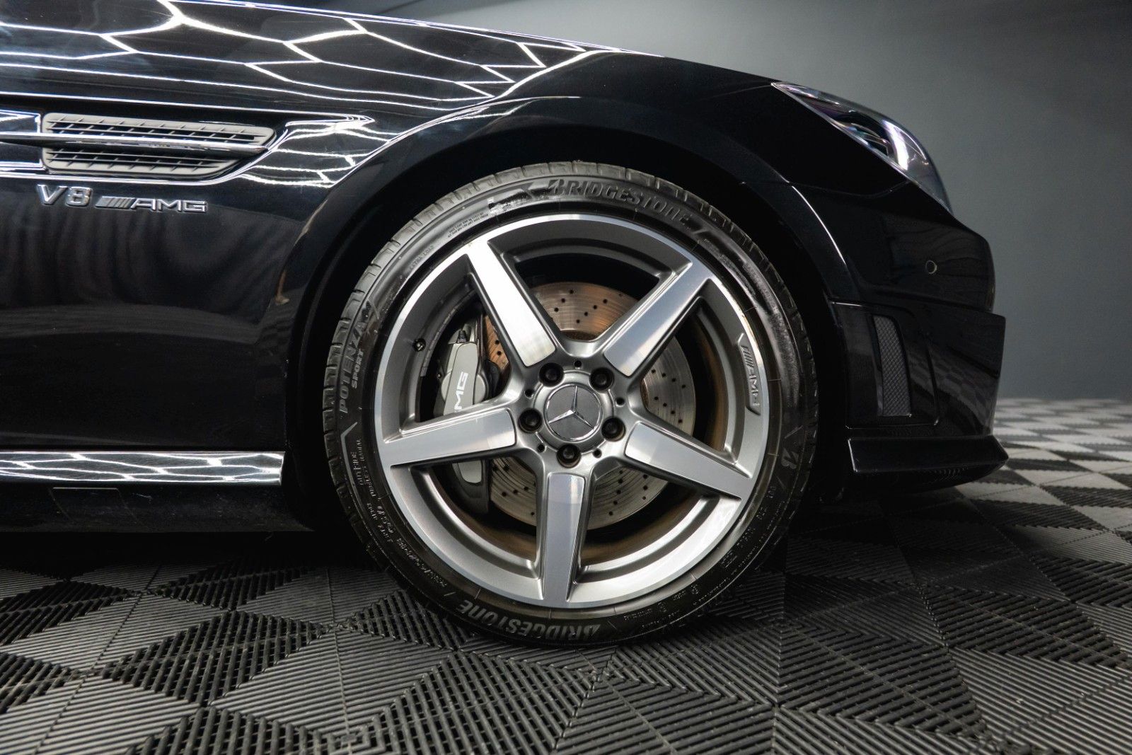 Fahrzeugabbildung Mercedes-Benz SLK 55 V8 AMG Roadster Carbon | Service NEU