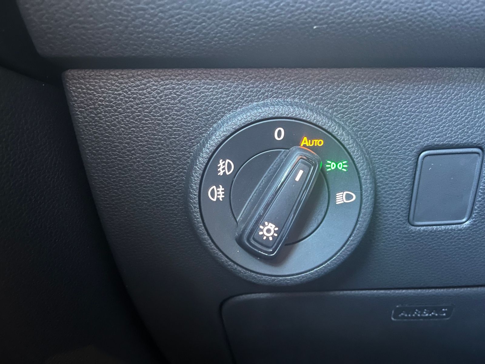 Fahrzeugabbildung CUPRA Ateca 20.TSI 4Drive AHK PANO LED NAVI 360° KAM