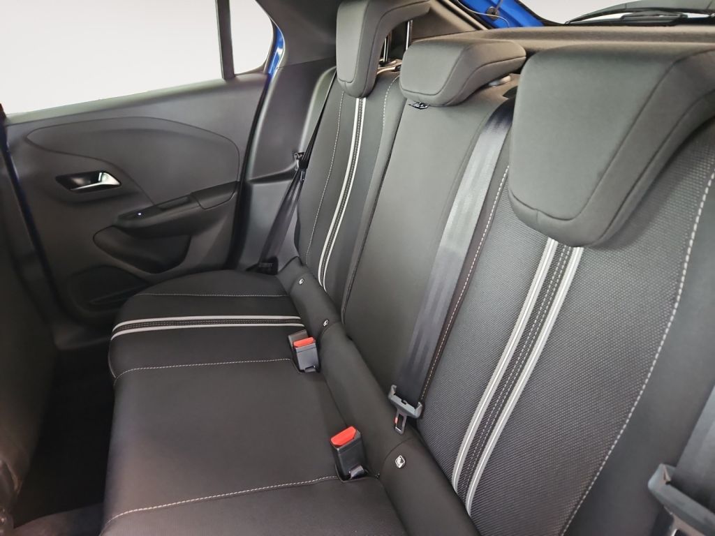Fahrzeugabbildung Opel Corsa Hybrid GS (F)