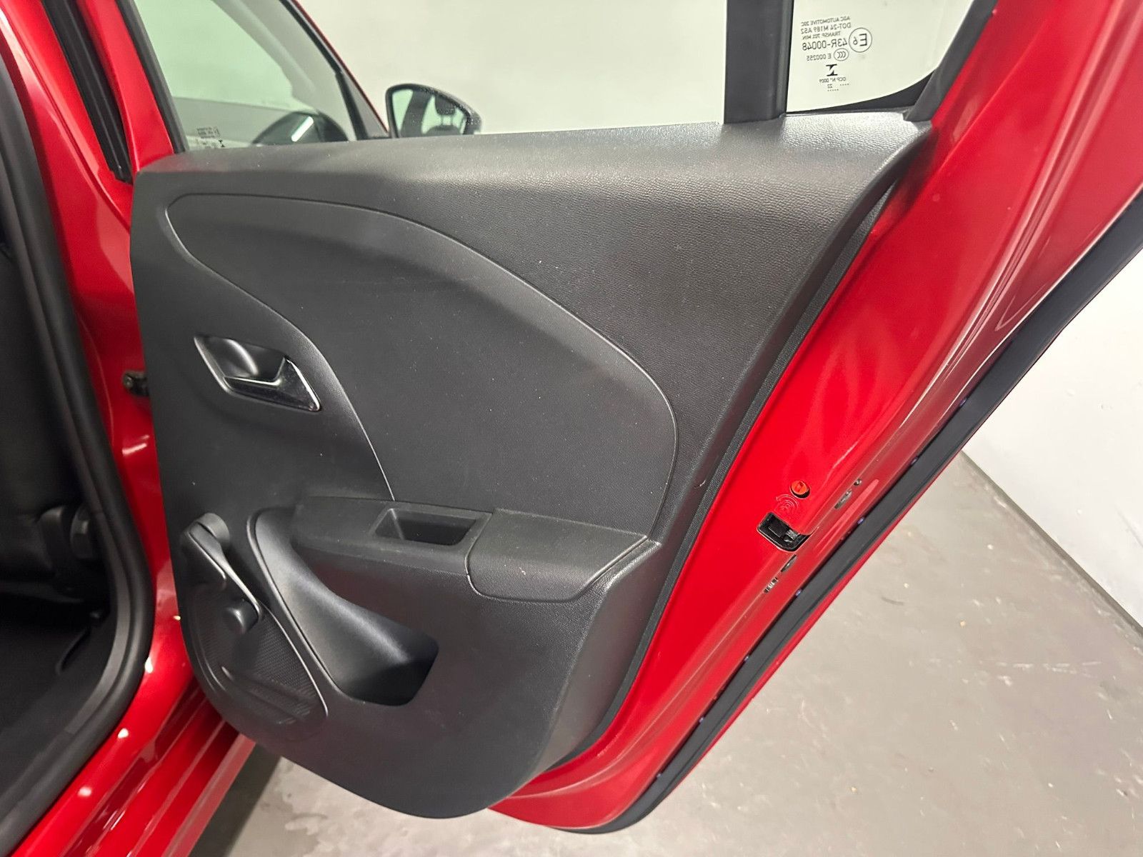 Fahrzeugabbildung Opel Corsa 1.2 Edition *NAVI*KLIMA*SH*KAMERA*