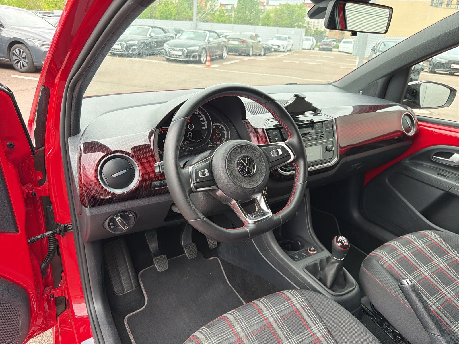 Fahrzeugabbildung Volkswagen up! GTI 1.0 TSI Beats 17Zoll DAB+