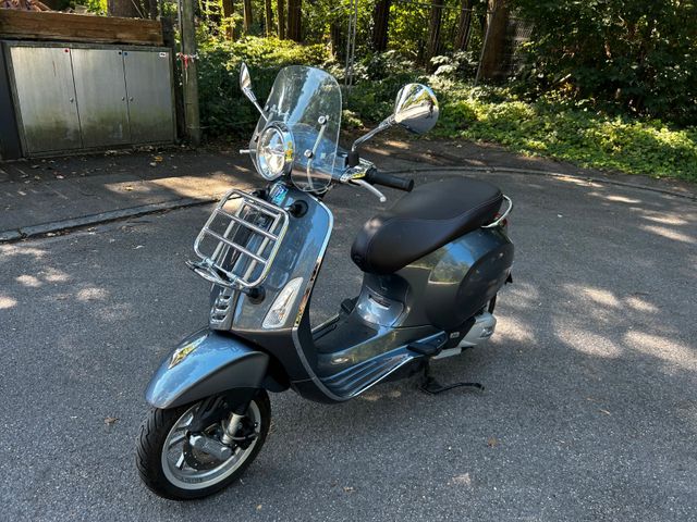 Vespa Primavera 125 Touring