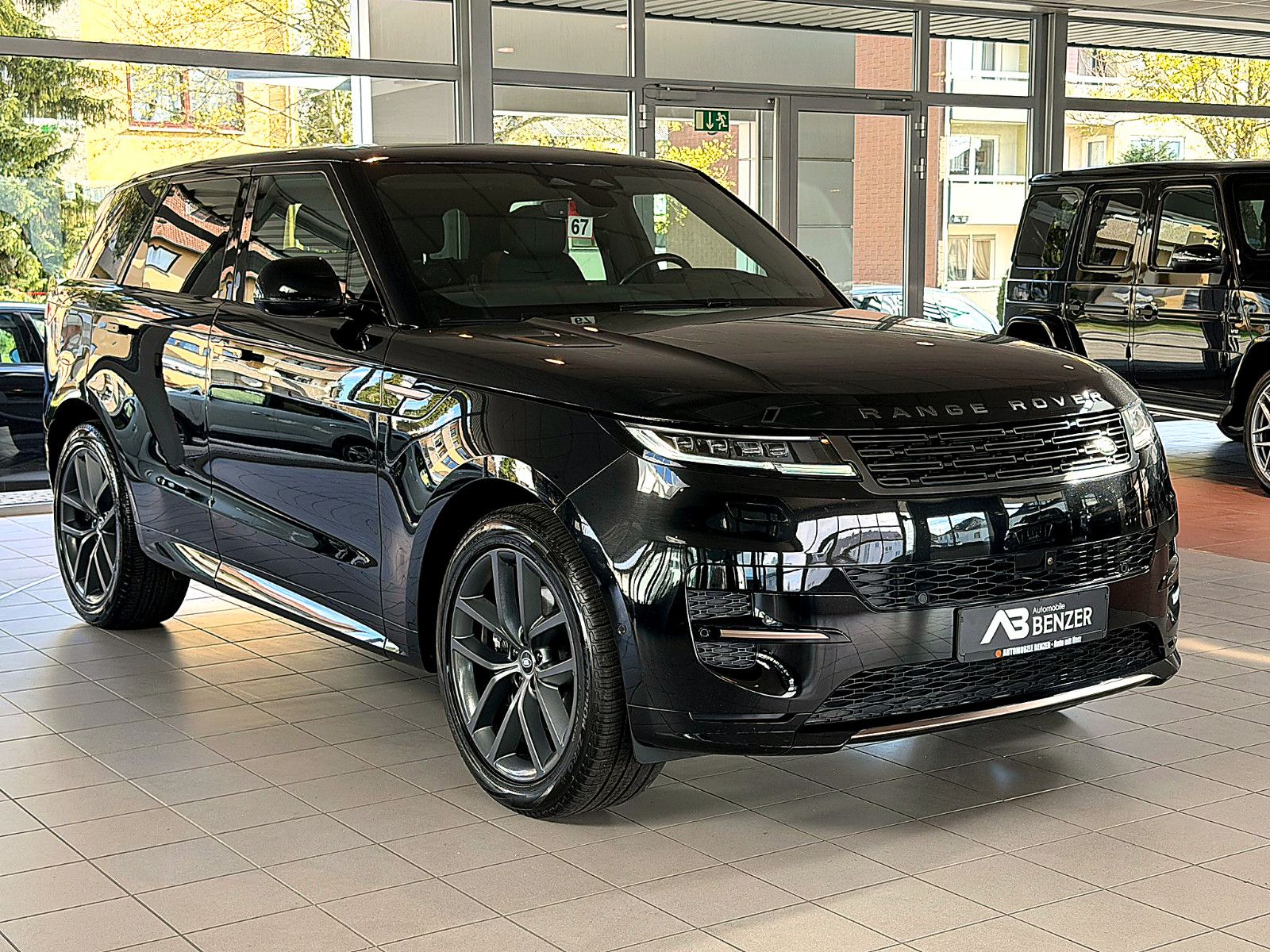 Fahrzeugabbildung Land Rover Range Rover Sport Dynamic SE/PANO/3D''KAMER/MERI