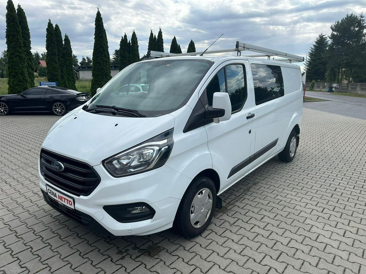 Ford Transit Custom 2.0 L2H1 Doka 5 person Webasto
