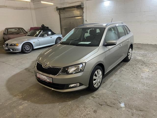 Skoda Fabia Combi 1.0 TSI Ambition *PDC* *SH* SERVICE 