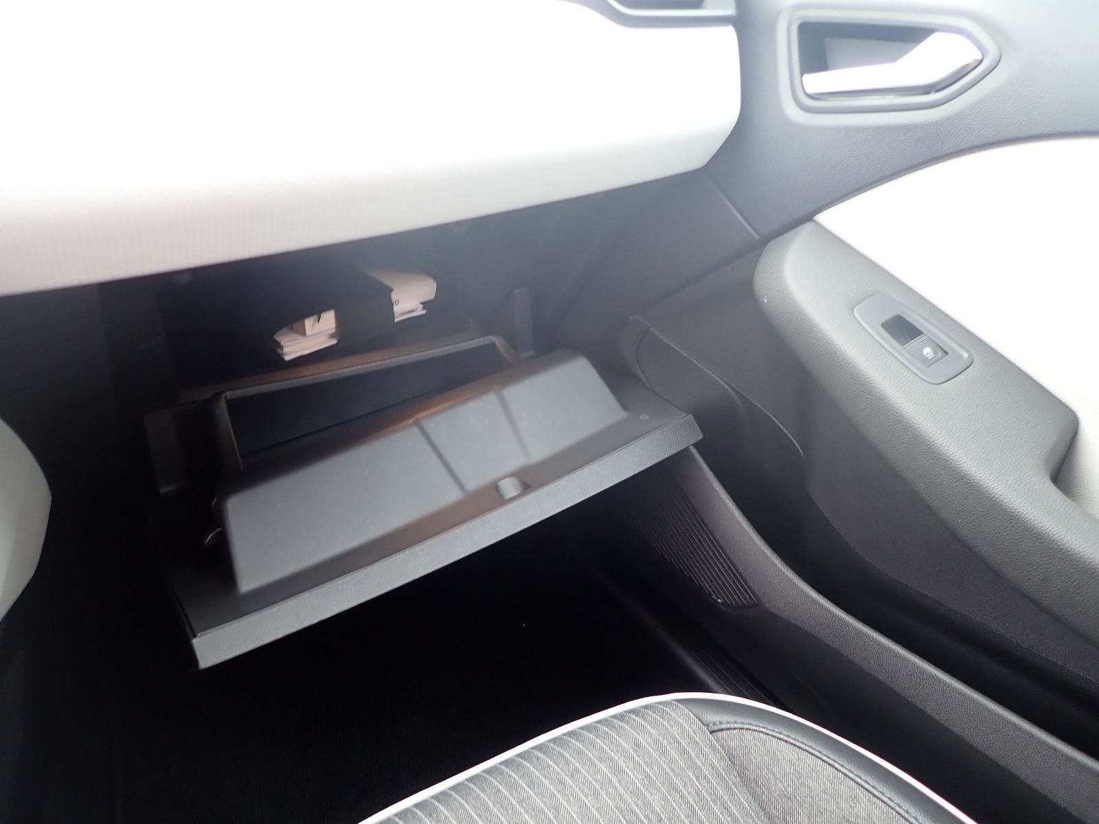Fahrzeugabbildung Renault Clio Techno TCe 90 X-Tronic