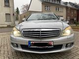 Mercedes-Benz 220 - gebrauchte Mercedes-Benz 220 aus dem Jahr 2008