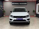 Volkswagen Touareg V6 TDI 4Motion / Leder / AHK / TÜV NEU - VW Touareg in Duisburg