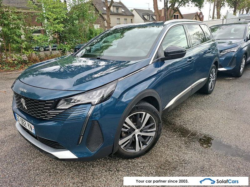 Peugeot 5008 1.2 PT MHEV Allure 7PL Aut. LED I-Cockpit 