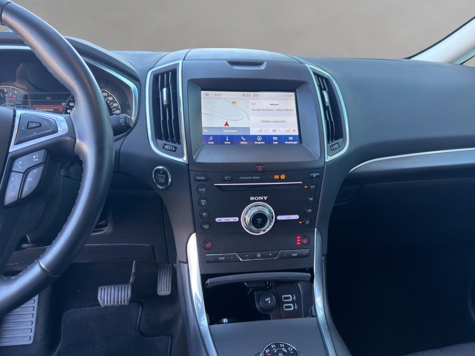 Fahrzeugabbildung Ford S-Max 2.0 EB Titanium Allrad Standh RFK SH AHK