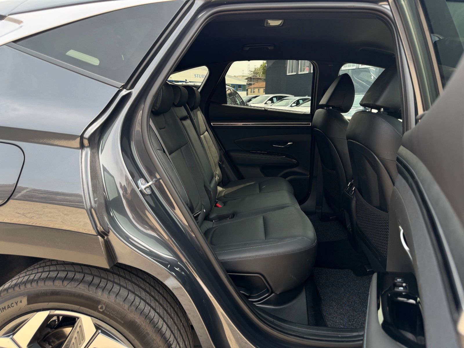 Fahrzeugabbildung Hyundai Tucson 1.6 T-GDI Prime PHEV 4WD KRELL ACC SBL