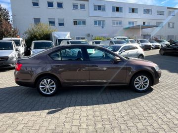 Skoda Octavia - 7
