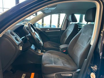Volkswagen Tiguan Sport & Style 4Motion *BiXenon*Navi*AHK*