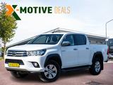 Toyota Hilux 2.4 D-4D-F Double Cab Professional Automat - gebrauchte Toyota Hilux aus dem Jahr 2019