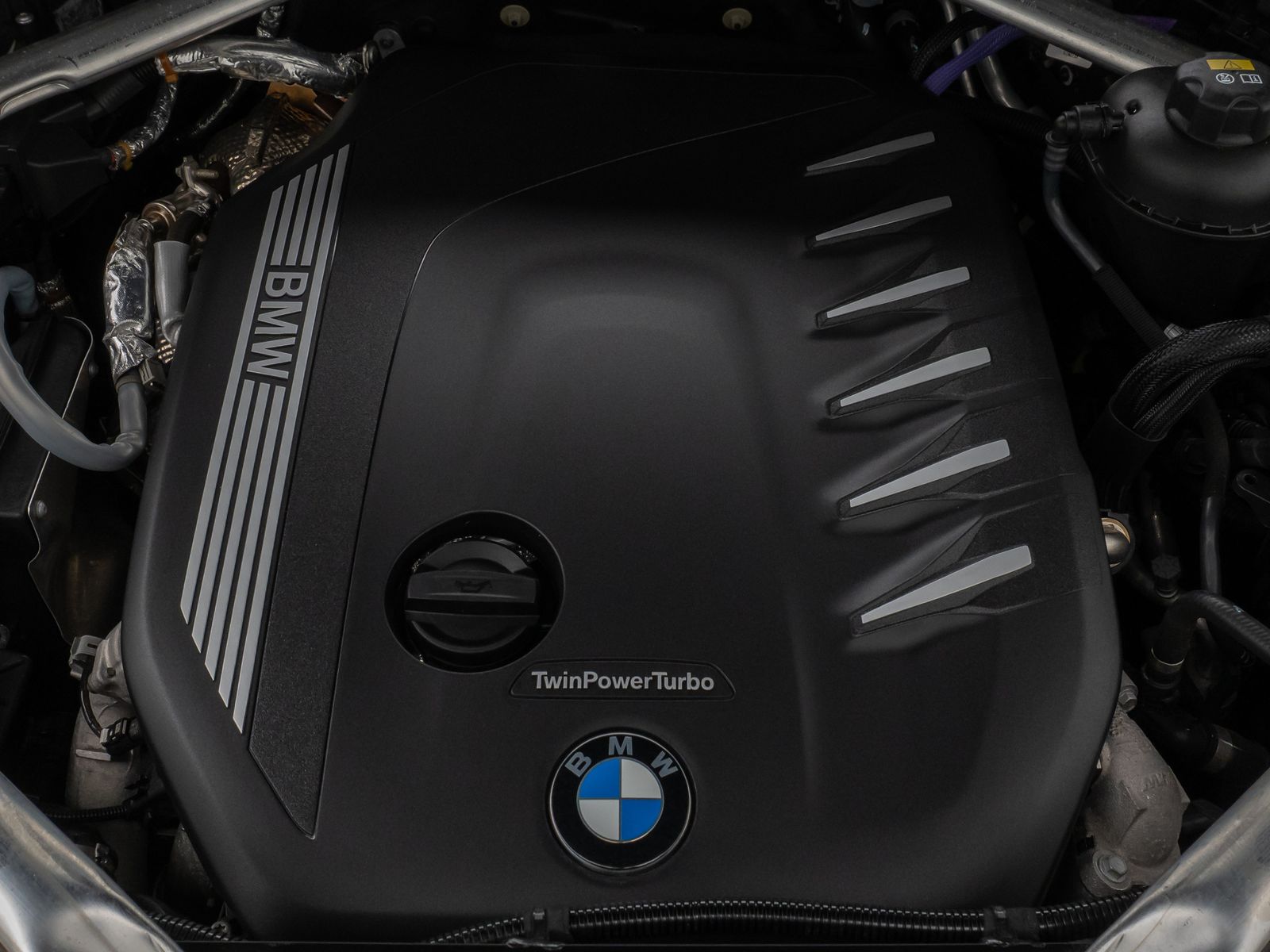 Fahrzeugabbildung BMW X5 xD30d M Sport Panorama 360°Laser HUD DAB HiFi