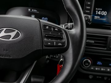 Hyundai i10 1.0 Trend Spurhalteassistent Kamera Navi