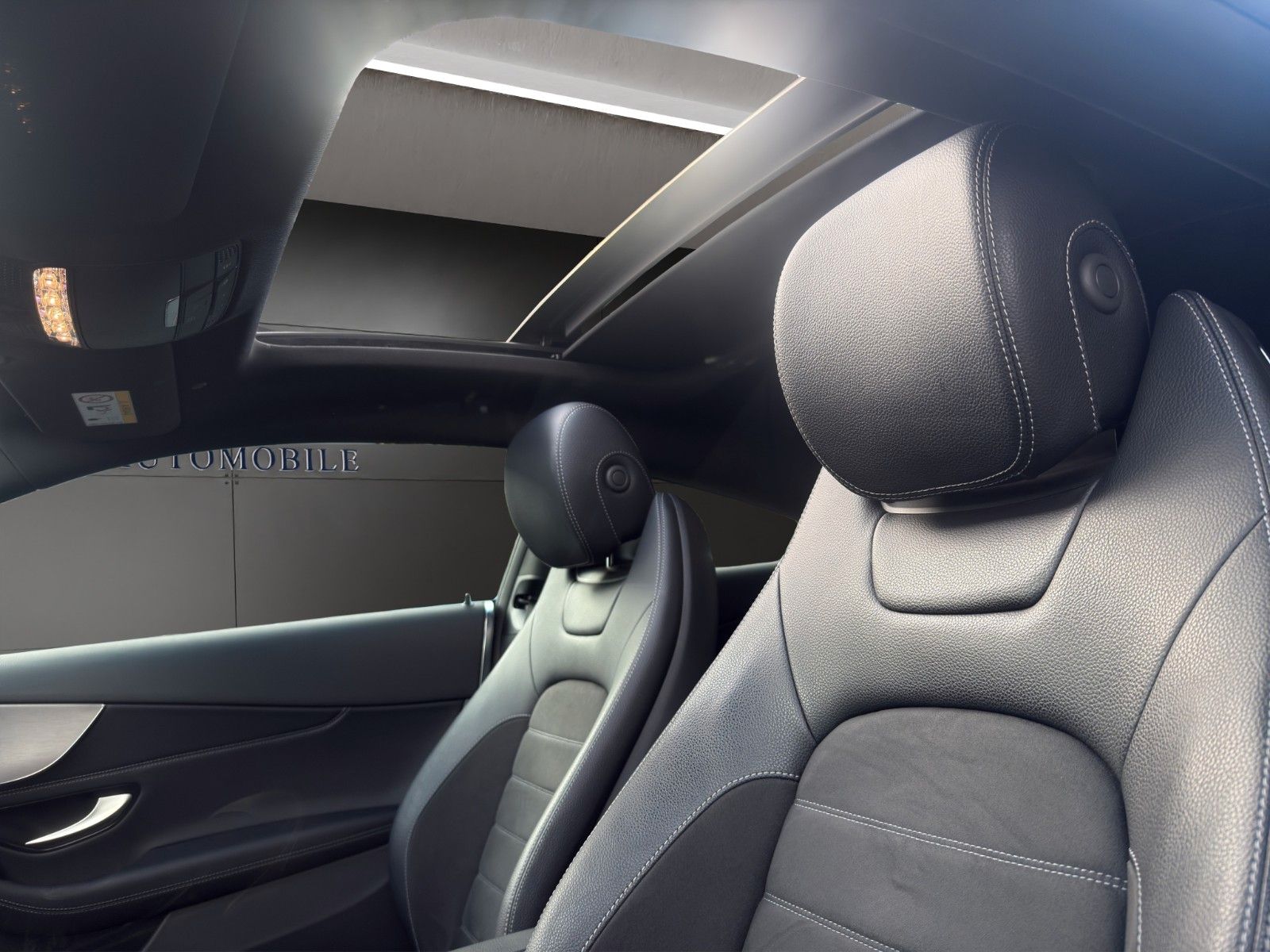 Fahrzeugabbildung Mercedes-Benz C 300 Coupe*AMG-Line*Pano*Head-Up*Dig.Tacho*360°