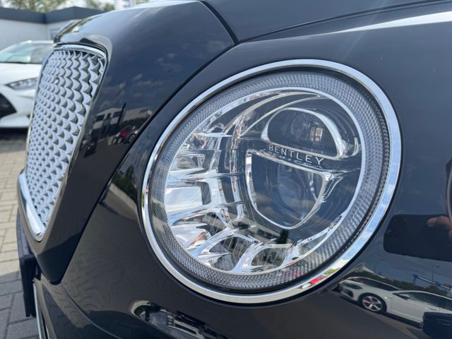 Bentley Bentayga  6.0 W12 4WD First Edition Pano 360