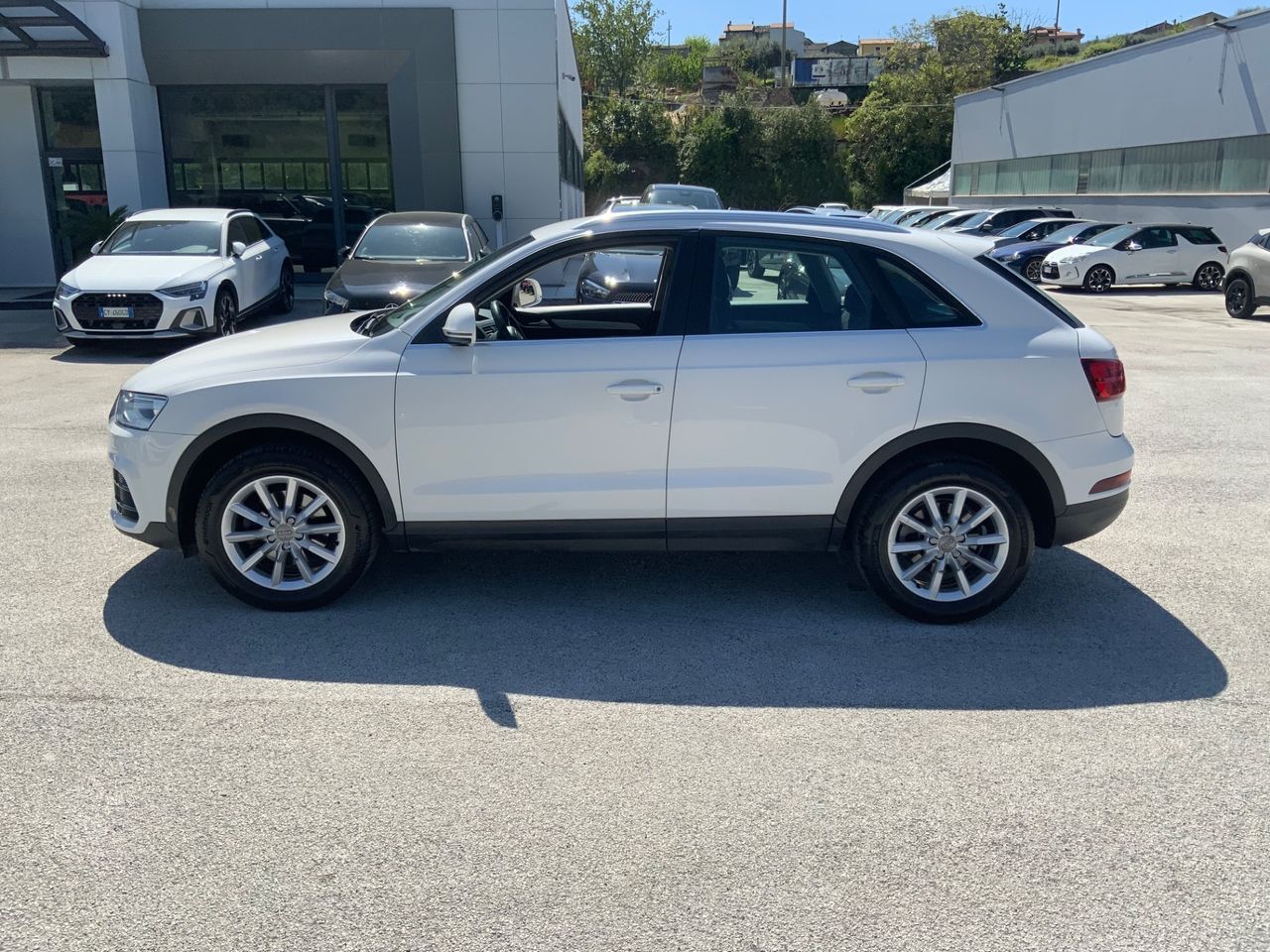 AUDI Q3