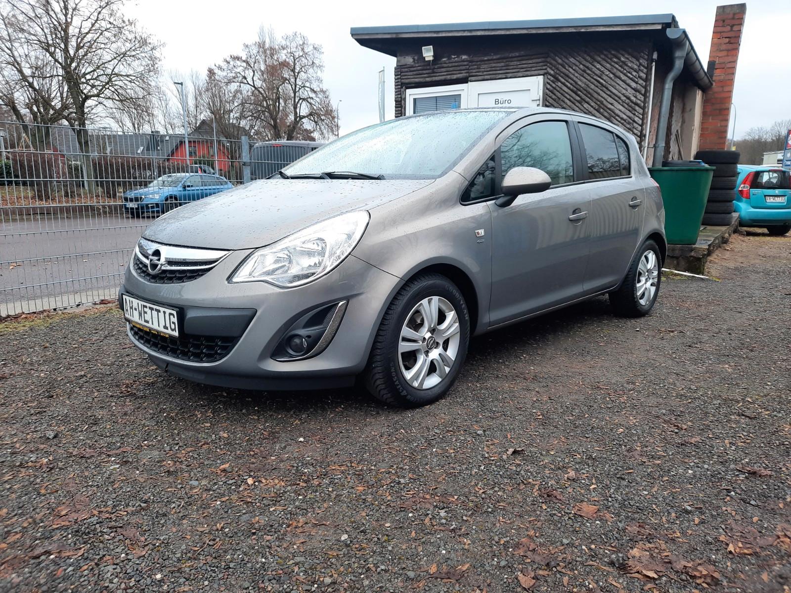 Opel Corsa D Satellite / 1.Hand / Klima / Allwetter