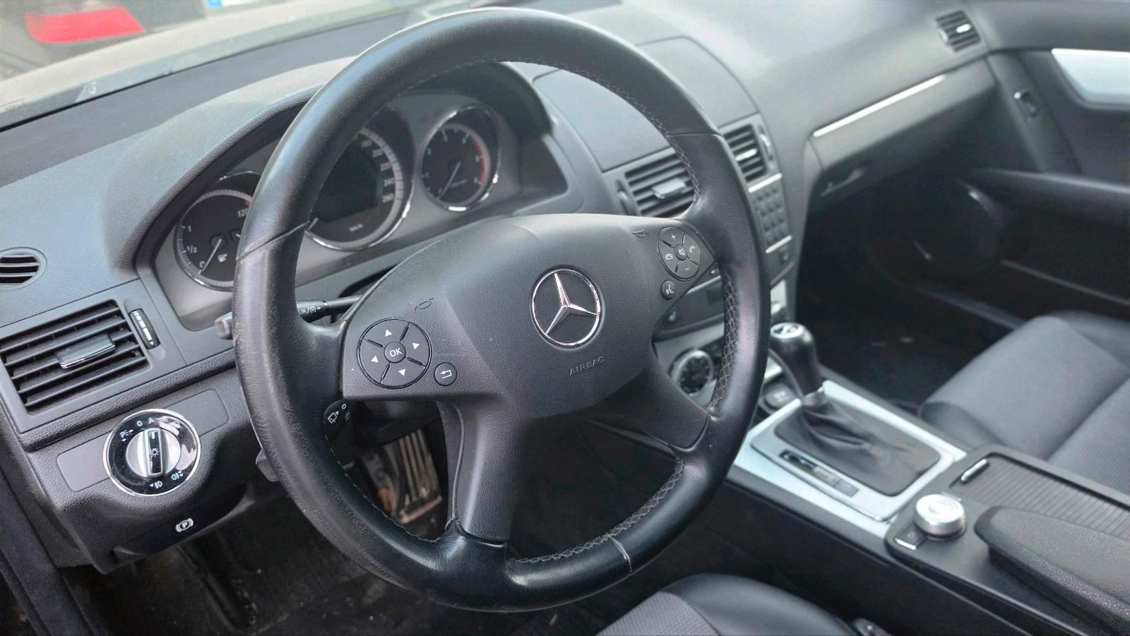Mercedes-Benz 250 2010 — photo 5