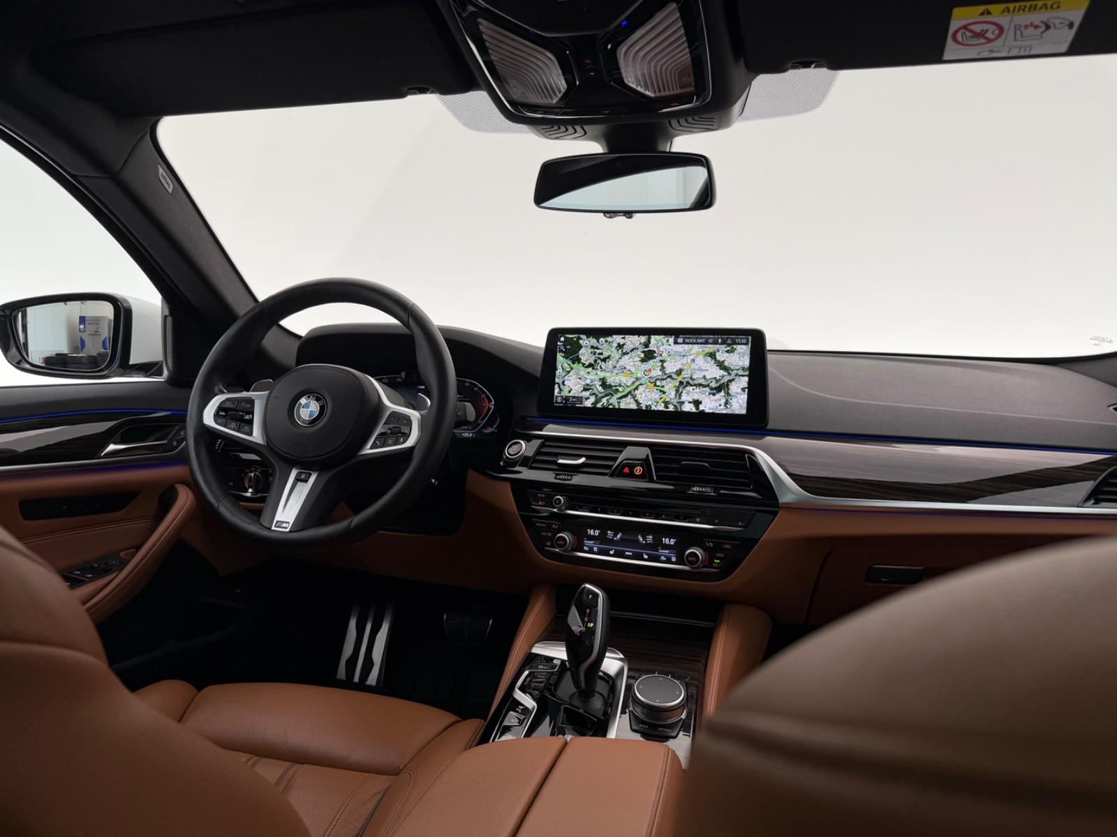 BMW 530d *M SPORT*SHADOW-LASER-PANO-360°-HUD-ACC-LHZ
