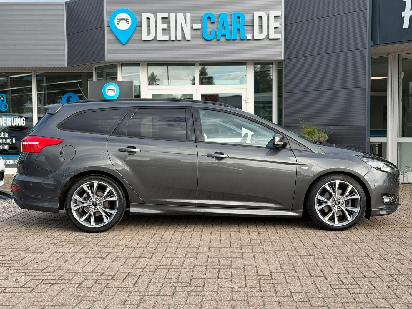 Ford Focus ST-Line Navi PDC SHZ Winterp. Facelift Kam