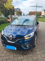 Renault Grand Scenic TCe 140  Limited Deluxe 7 Sitzer - : Kleinbus, Sitzer 14