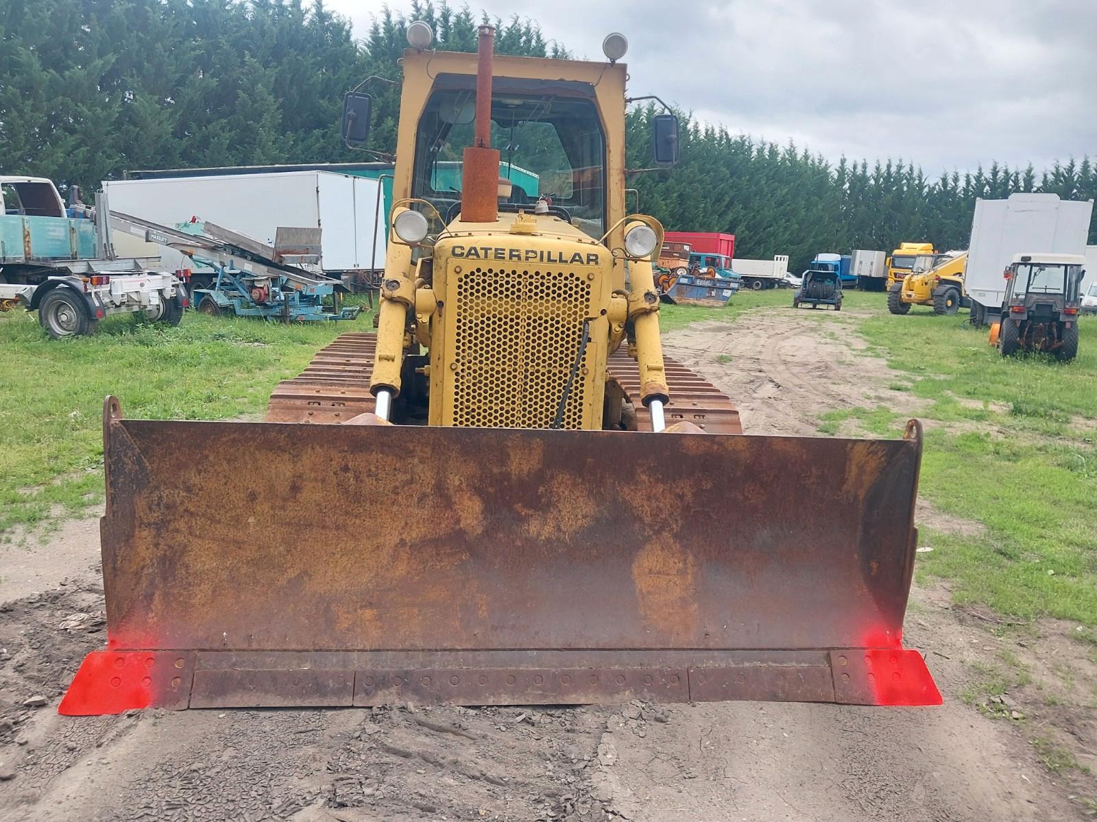 CAT D5B TOP TOP TOP