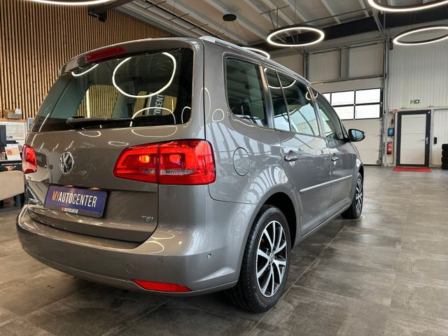 Volkswagen Touran Highline *AHK*Xenon*DAB*Klima*Navi*Kamera