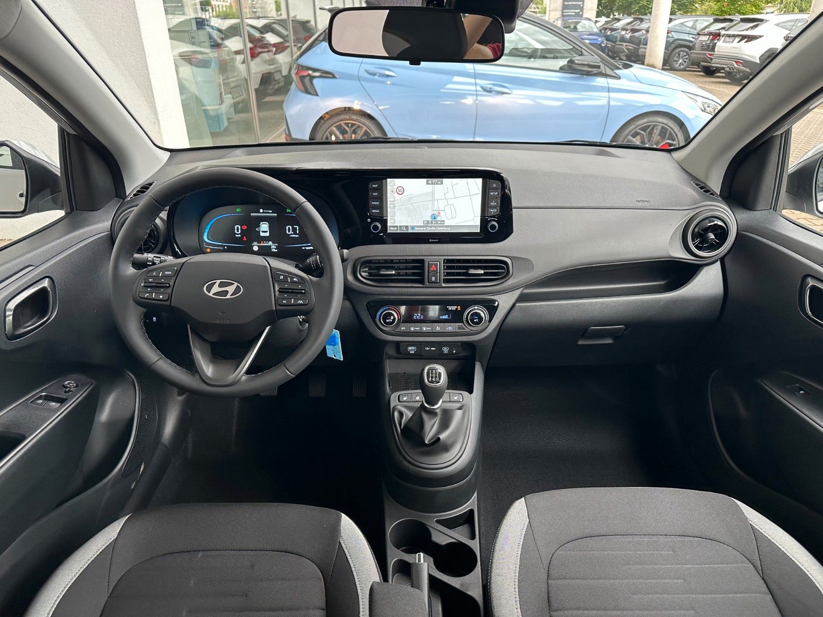 Fahrzeugabbildung Hyundai i10 Trend 1.2l 84PS Navi/SHZ!