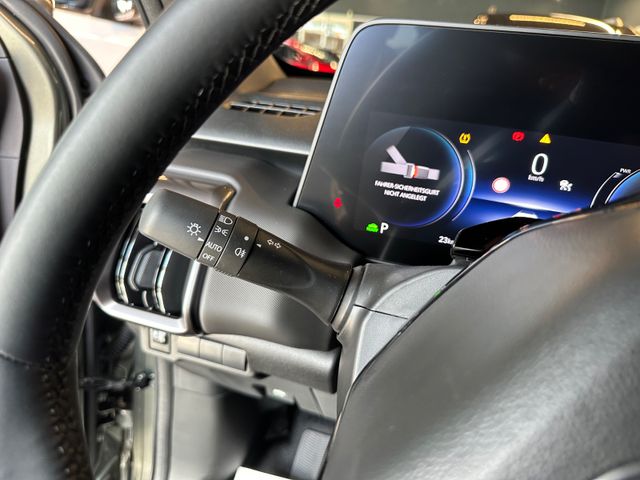 Toyota Urban Cruiser 61 kWh FWD Teamplayer