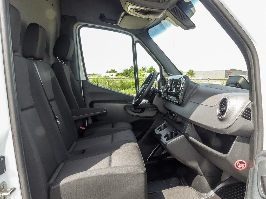 Mercedes-Benz eSprinter 314 KA Select L2H2 LED Kamera 81kWh