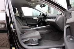 AUDI A4 Avant 40TDI quattro/ MATRIX/BUSINESS/AMBIENTE AUDI A4 Avant 40TDI quattro/ MATRIX/BUSINESS/AMBIENTE